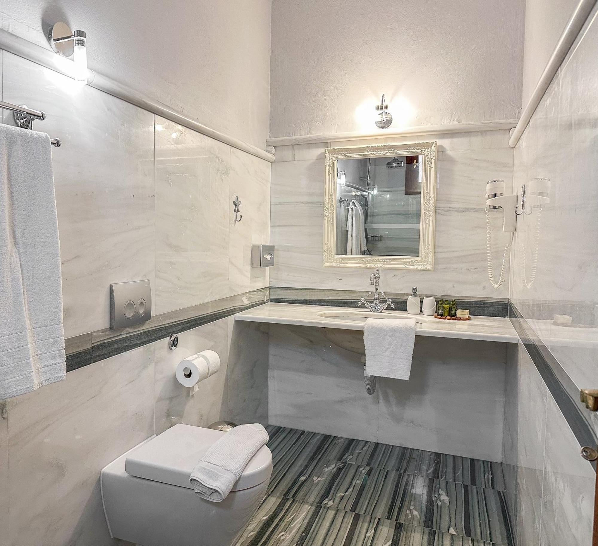 Ourania'S Mansion Hotell Skiáthos Rom bilde